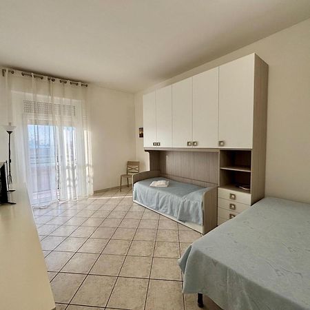 Amati Policlinic Monza Lägenhet Exteriör bild